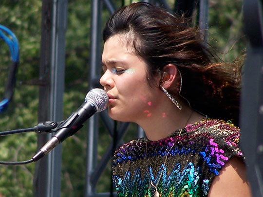 lolla09-batforlashes