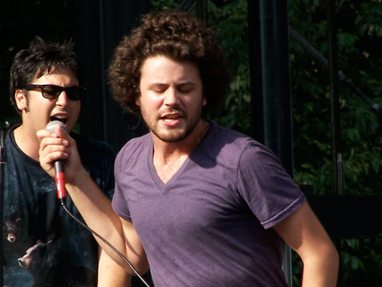 lolla09-passionpit