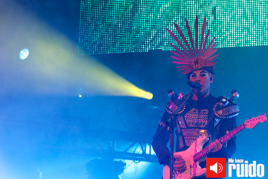 vive10-empireofthesun