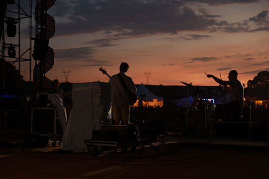 badbadnotgood akamba