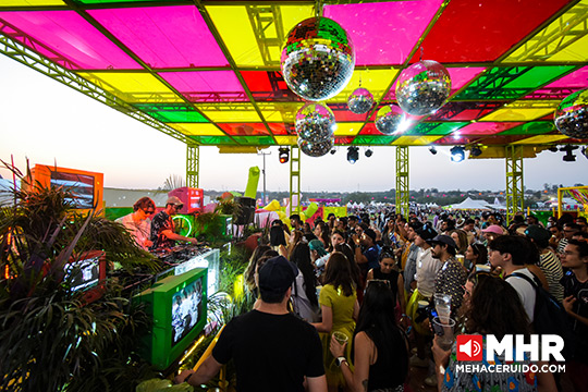 corona capital guadalajara ambiente