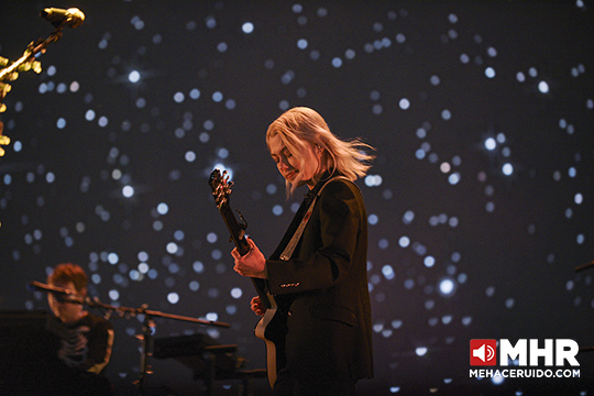 Phoebe Bridgers corona capital