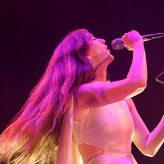 weyes blood auditorio bb