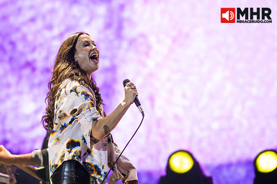 alanis morisette tecate emblema