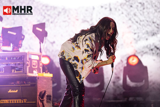 alanis morisette tecate emblema