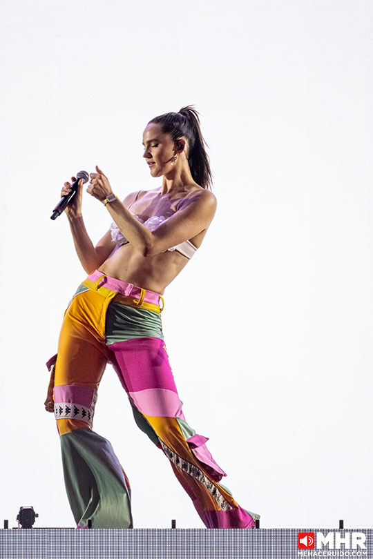 sofi tukker tecate emblema