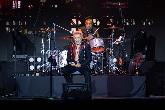 billy idol cdmx harp helu