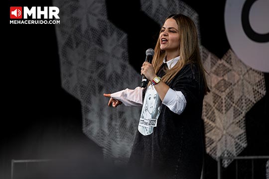 alexa zuart casa comedy vive latino