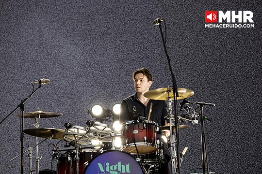 white lies vive latino 2026