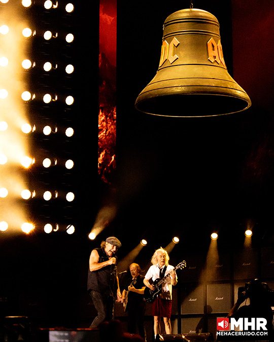 ac/dc power up tour mexico city