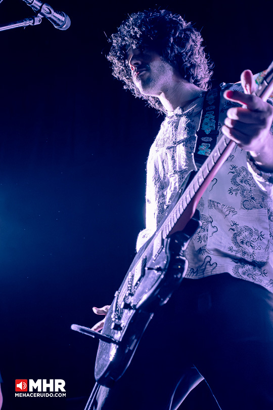 young tender foro ir 