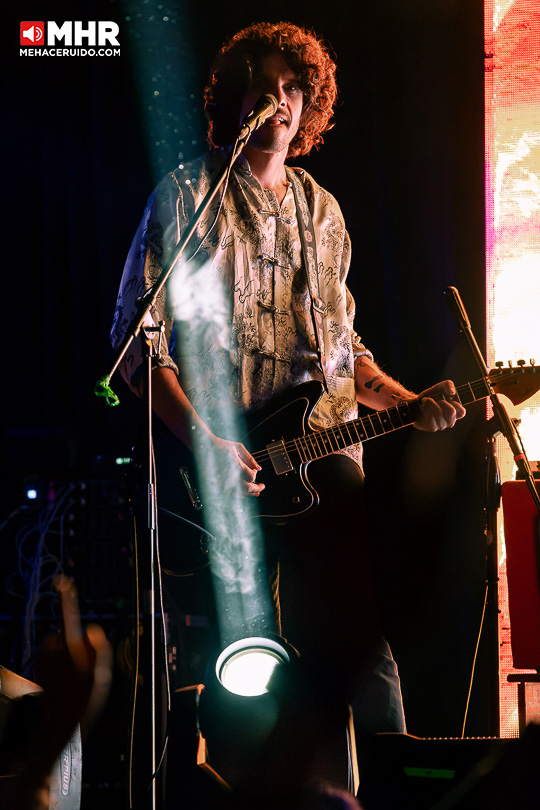young tender foro ir 