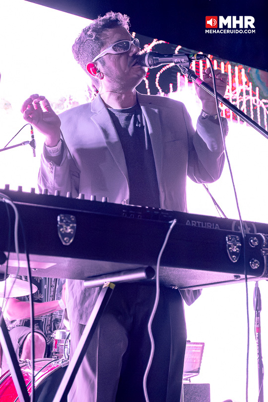 young tender foro ir 