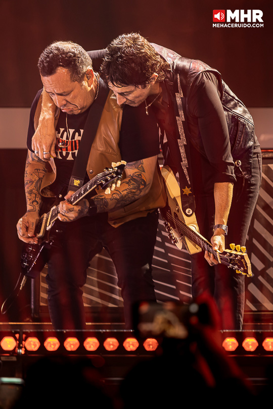 division minuscula amazon music live