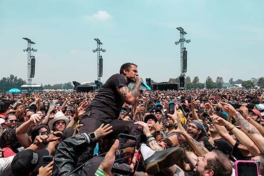 letlive warped mexico