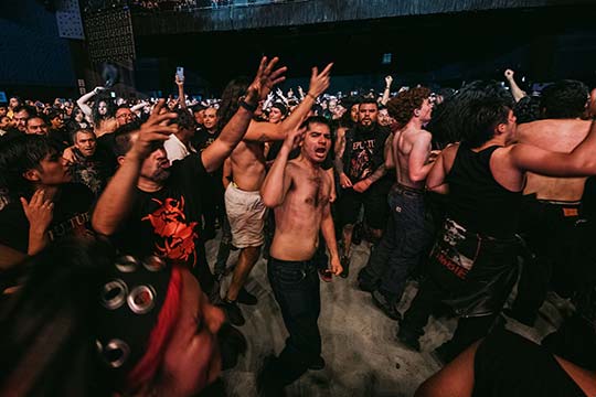 sepultura celebrating life death mexico